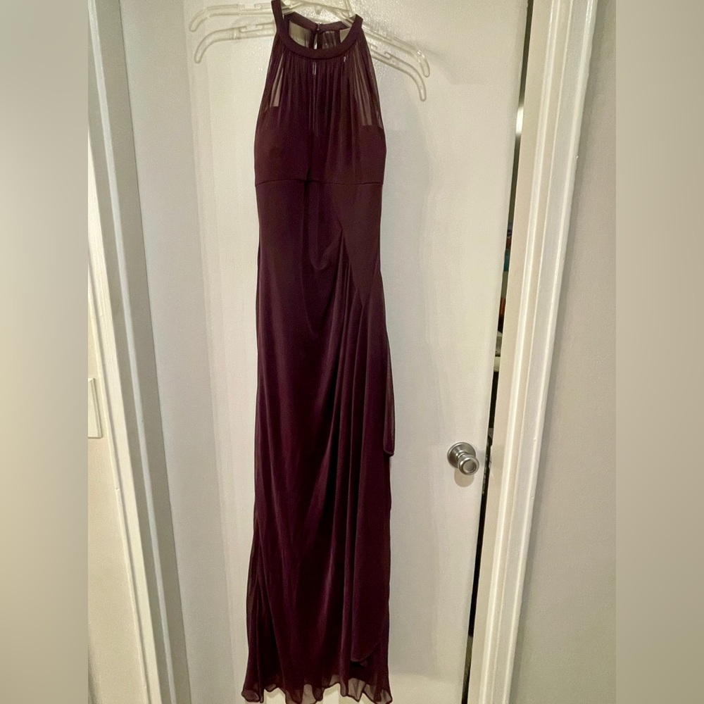 David’s Bridal Evening Dress in a beautiful plum/eggplant color - Size 0